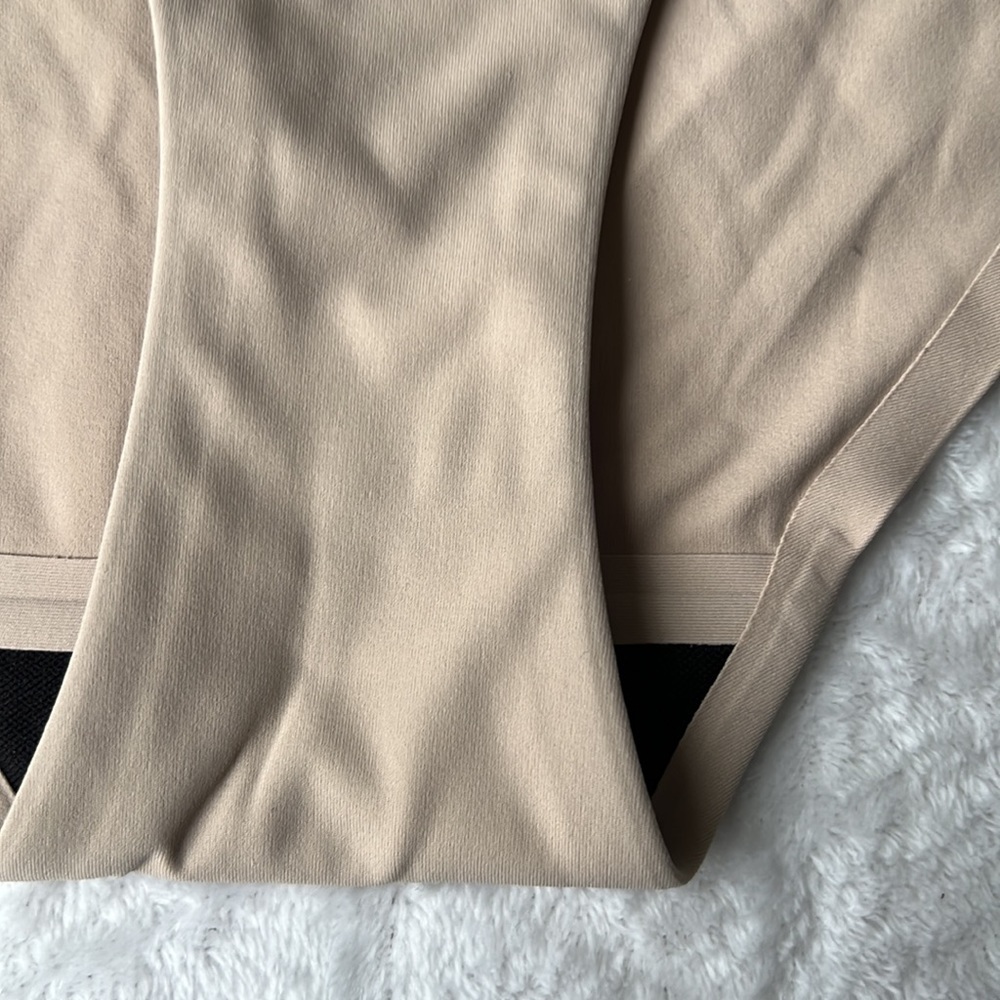 proof .Moderate Absorbency Leak Proof Brief - Picture 6 of 9